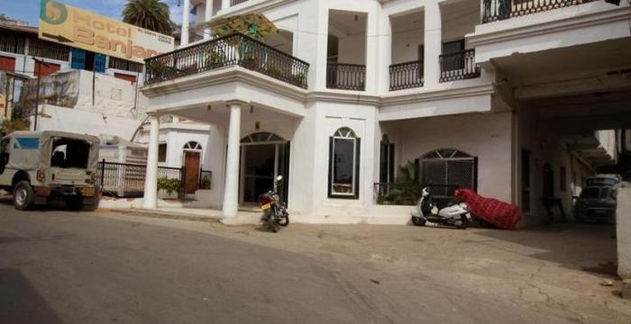 Banjara Hotel